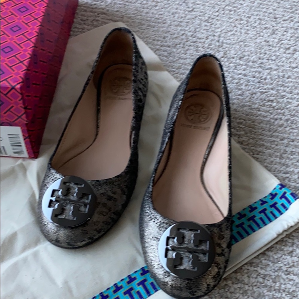 Tory Burch flats